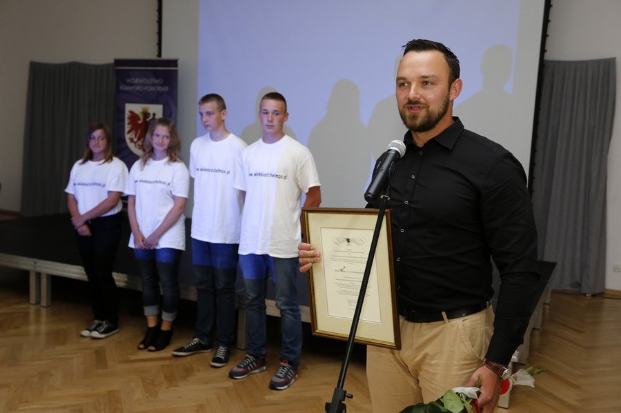 Uczniowski Klub Sportowy „Włókniarz”