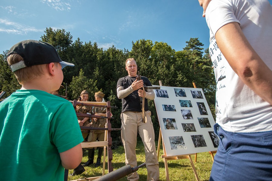 Obchody 71. rocznicy wybuchu Powstania Warszawskiego, Toruń, fot. Szymon Zdziebło