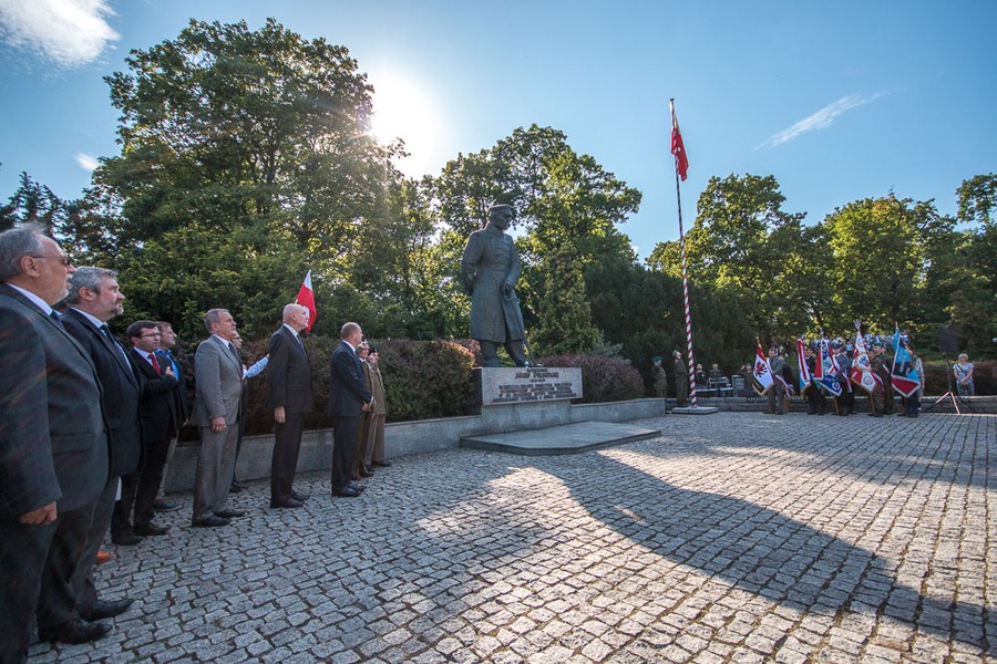 Obchody 71. rocznicy wybuchu Powstania Warszawskiego, Toruń, fot. Szymon Zdziebło