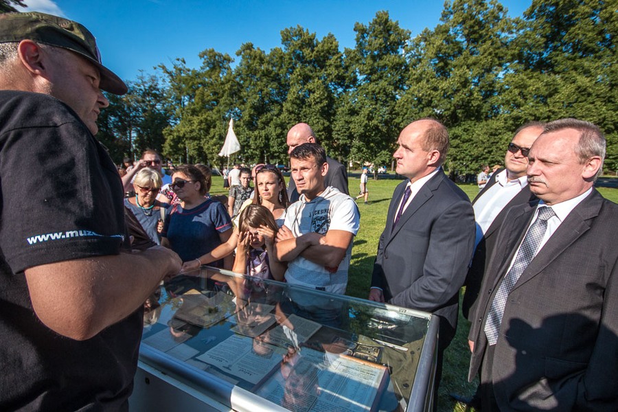 Obchody 71. rocznicy wybuchu Powstania Warszawskiego, Toruń, fot. Szymon Zdziebło