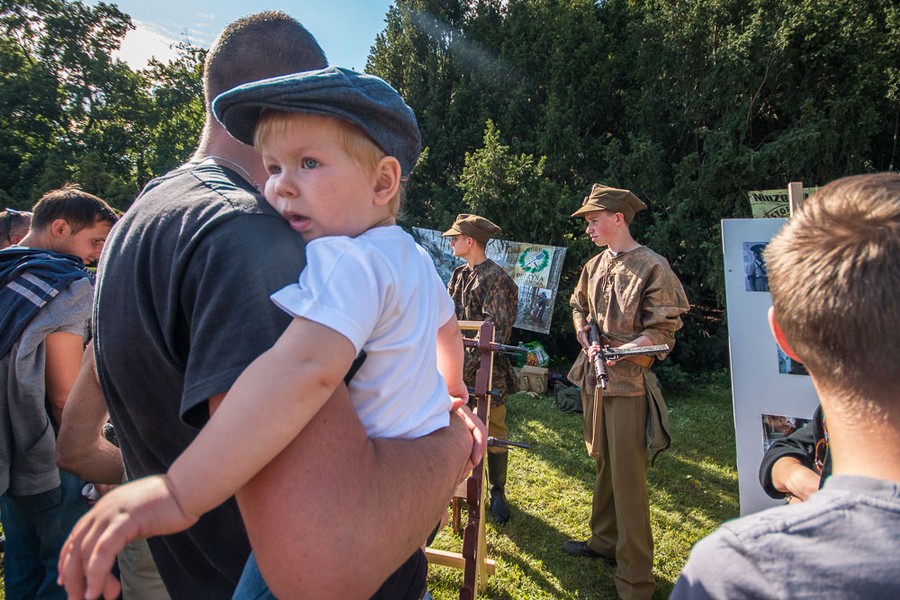 Obchody 71. rocznicy wybuchu Powstania Warszawskiego, Toruń, fot. Szymon Zdziebło