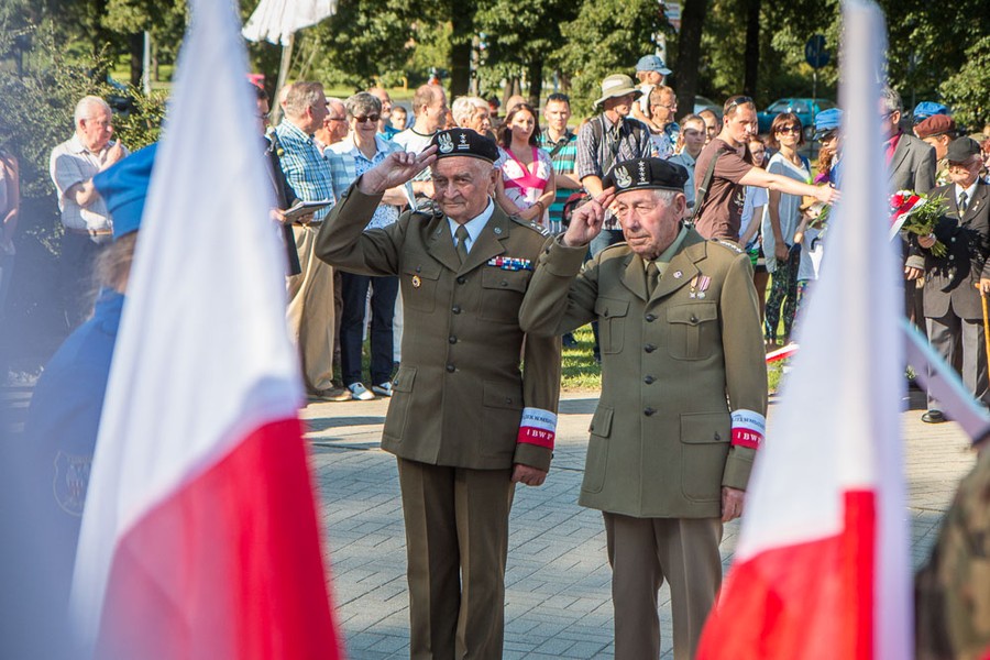 Obchody 71. rocznicy wybuchu Powstania Warszawskiego, Toruń, fot. Szymon Zdziebło