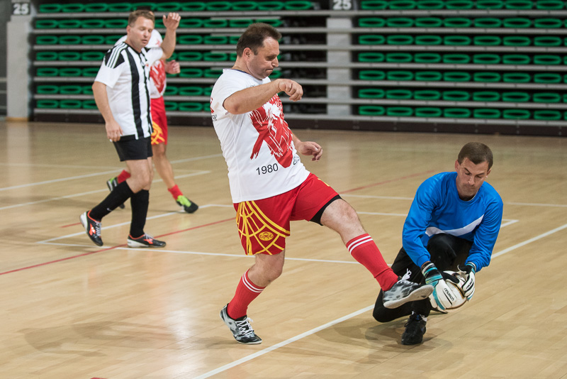 Charytatywny turniej halowej piłki nożnej o puchar XXXV-lecia Solidarności, fot. Tymon Markowski