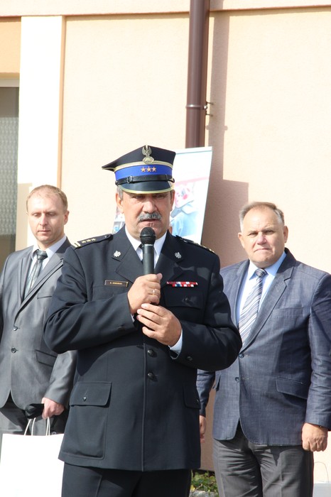 Uroczystość wręczenia sprzętu strażakom, Dobrcz, fot. Komenda Wojewódzka PSP w Toruniu