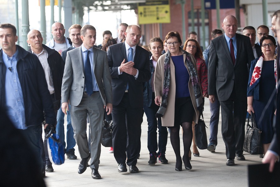 Przejazd pociągiem typu elf z Torunia do Bydgoszczy, fot. Andrzej Goiński