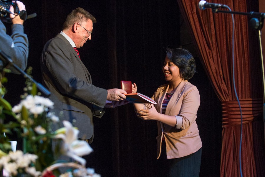 Uroczystość wręczenia nagród podczas 18. Międzynarodowego Konkursu Twórczości Plastycznej Dzieci i Młodzieży „Zawsze zielono, zawsze niebiesko”, fot. Szymon Zdzieblo/tarantoga.pl