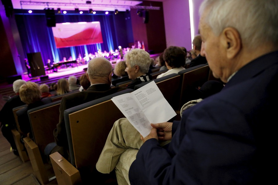Koncert „Kujawsko-pomorskie śpiewanie z gwiazdami” z okazji Narodowego Święta Niepodległości, fot. Mikołaj Kuras