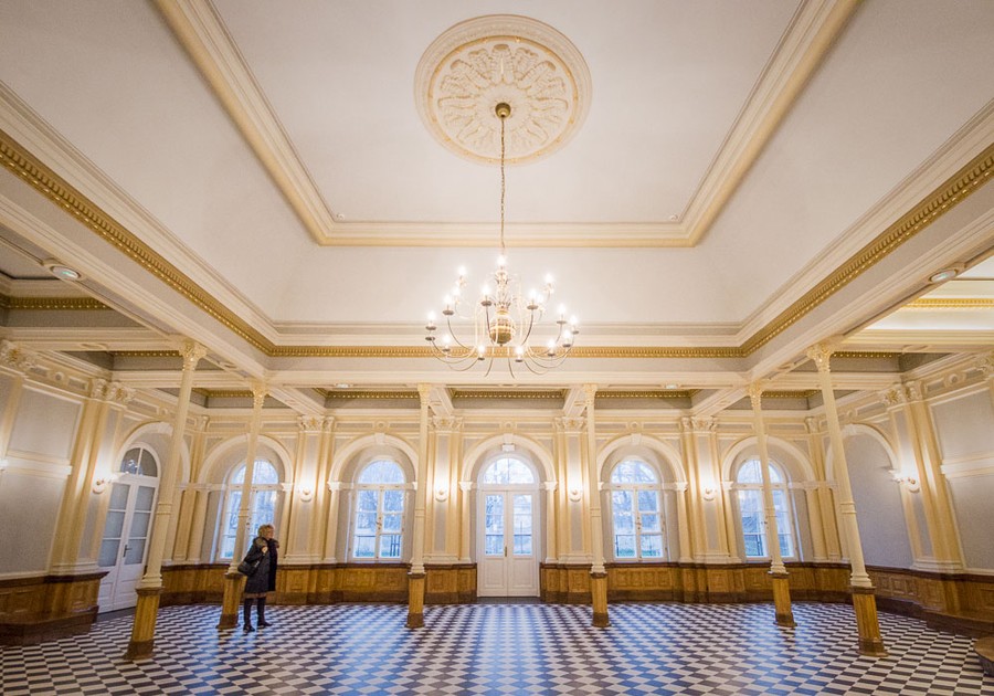 Fot. Sala restauracyjna aleksandrowskiego dworca po remoncie, fot. Szymon Zdziebło