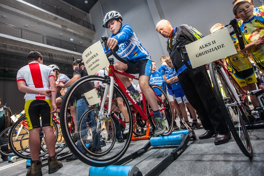 Oficjalna inauguracja działalności Kujawsko-Pomorskich Szkółek Kolarskich, fot. Andrzej Goiński