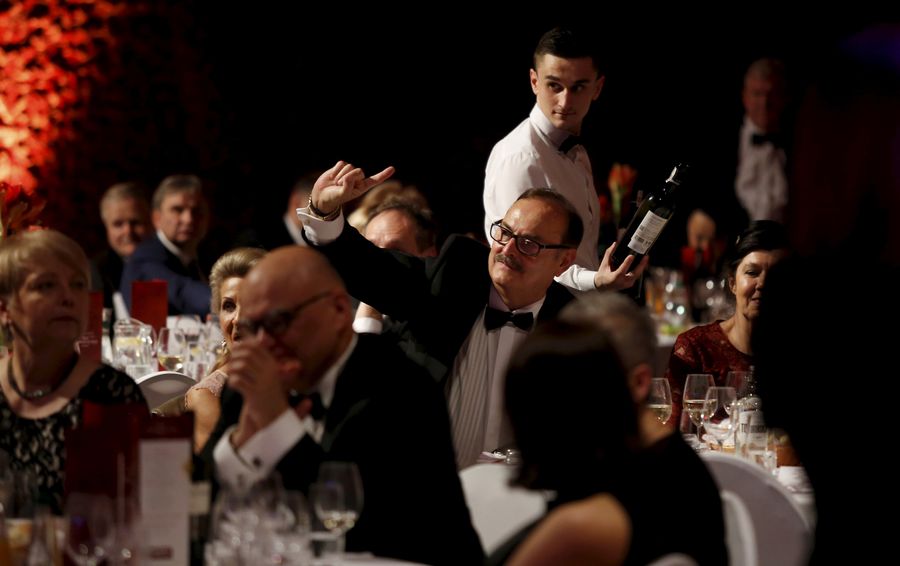 Balowa aukcja charytatywna, fot. Mikołaj Kuras