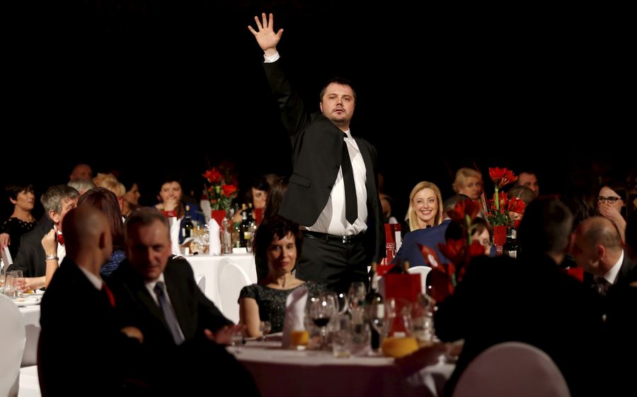 Balowa aukcja charytatywna, fot. Mikołaj Kuras