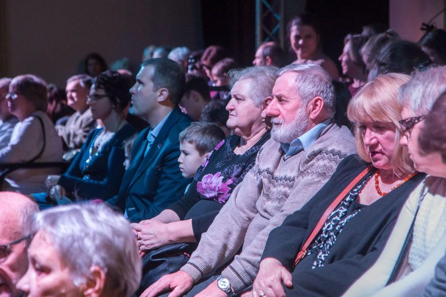 Koncert uczestników „Zimowych wakacji muzycznych z pasją” w toruńskim Teatrze Muzycznym, fot. Szymon Zdziebło/tarantoga.pl