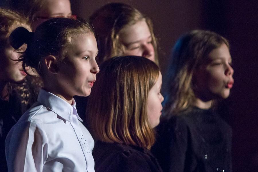Koncert uczestników „Zimowych wakacji muzycznych z pasją” w toruńskim Teatrze Muzycznym, fot. Szymon Zdziebło/tarantoga.pl