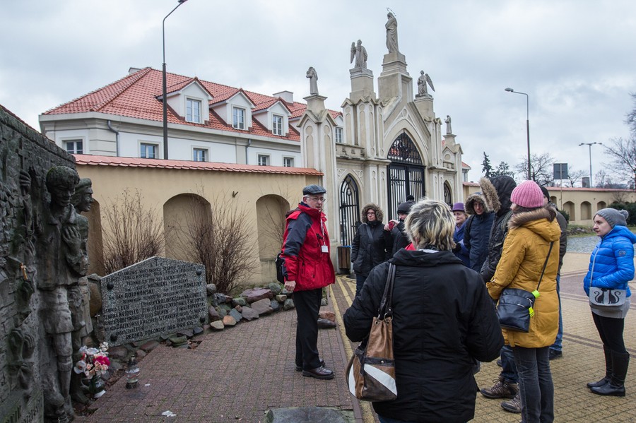 Obchody Międzynarodowego Dnia Przewodnika Turystycznego, zwiedzanie Włocławka, fot. Jan Sieraczkiewicz