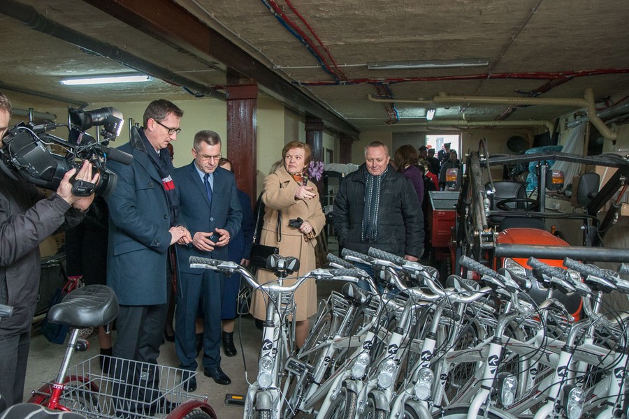 Uroczyste otwarcie ZAZ-u w Przyjezierzu, fot. Szymon Zdziebło/Tarantoga.pl