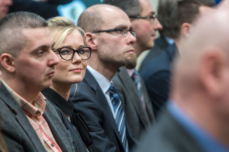 Nadzwyczajna sesja sejmiku województwa we Włocławku, fot. Szymon Zdziebło/tarantoga.pl