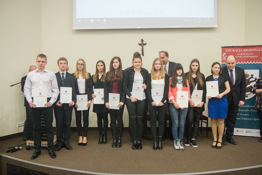 Uroczystość wręczenia nagród laureatom podczas obchodów 107. rocznicy urodzin gen. Elżbiety Zawackiej, fot. Szymon Zdziebło/Tarantoga.pl