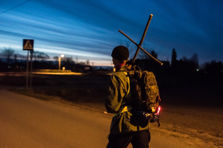 Ekstremalna Droga Krzyżowa św. Jana Pawła II na trasie Bydgoszcz-Toruń, fot. Tymon Markowski