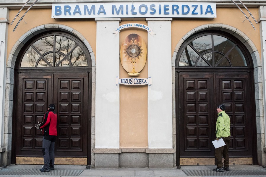 Ekstremalna Droga Krzyżowa św. Jana Pawła II na trasie Bydgoszcz-Toruń, fot. Tymon Markowski