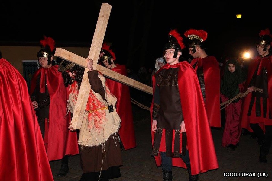 Widowisko misteryjne w Jabłonowie Pomorskim, fot. Coolturak