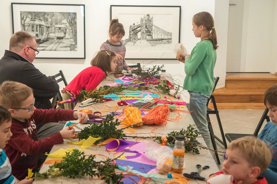 Wykuruj się - warsztaty wielkanocne w Galerii i Ośrodku Twórczości Plastycznej Dziecka, fot. Szymon Zdziebło tarantoga.pl