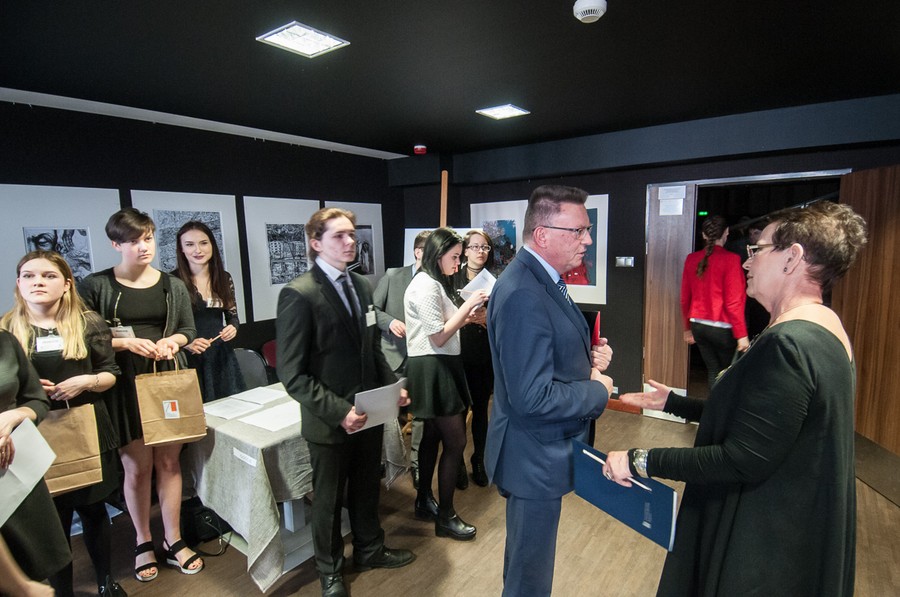 Uroczystość 70-lecia Zespołu Szkół Plastycznych im. Leona Wyczółkowskiego w Bydgoszczy, fot. Tymon Markowski