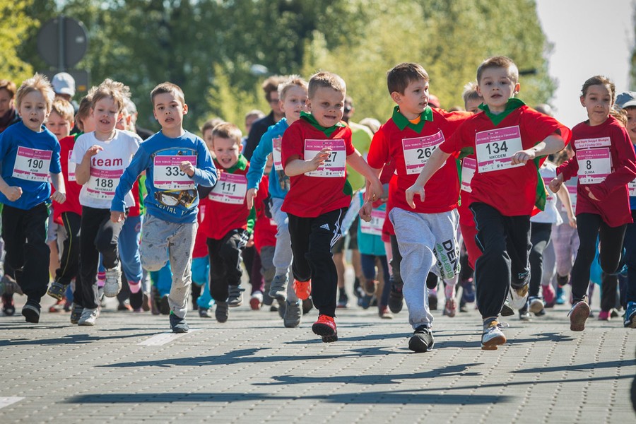 Run Toruń, Biegi dla dzieci, fot. Szymon Zdziebło/tarantoga.pl