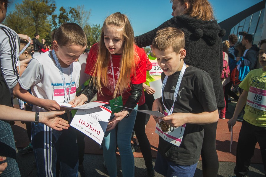 Run Toruń, Biegi dla dzieci, fot. Szymon Zdziebło/tarantoga.pl
