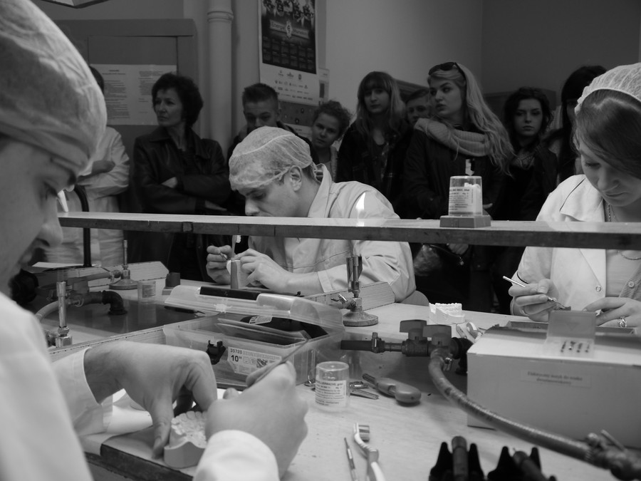 Zajęcia organizowane przez Medyczno-Społeczne Centrum Kształcenia Zawodowego i Ustawicznego w Toruniu, fot. archiwum szkoły