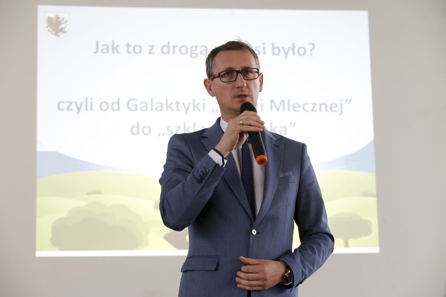 Uroczystość podpisywania umów o dofinansowanie inwestycji w ramach PROW, fot. Mikołaj Kuras.