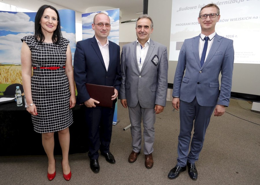 Uroczystość podpisywania umów o dofinansowanie inwestycji w ramach PROW, fot. Mikołaj Kuras.