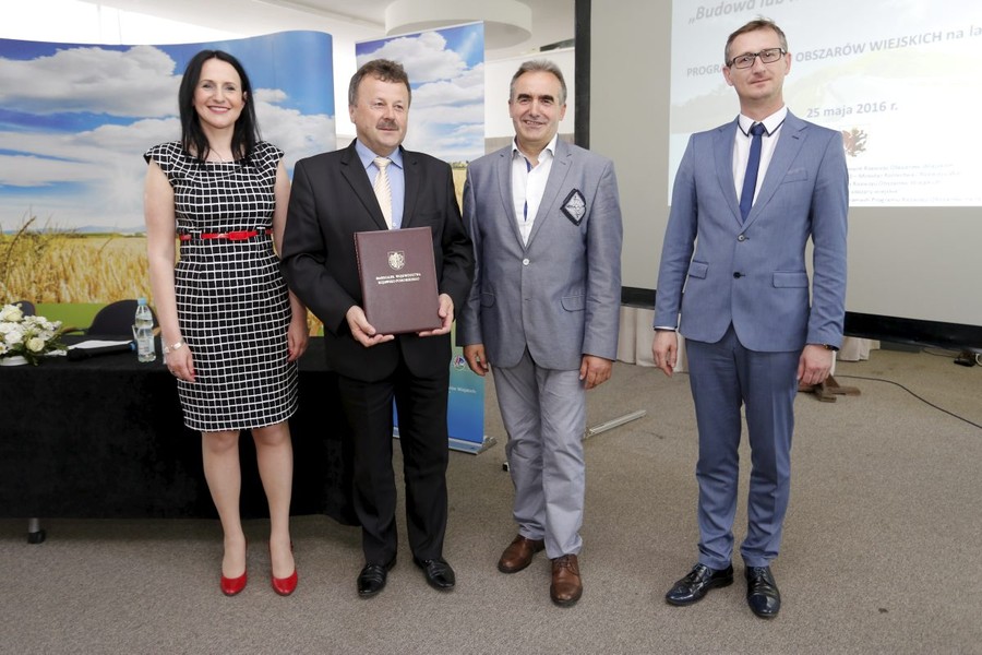 Uroczystość podpisywania umów o dofinansowanie inwestycji w ramach PROW, fot. Mikołaj Kuras.