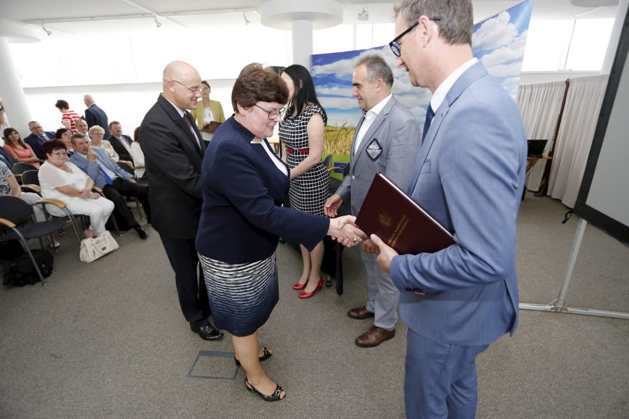 Uroczystość podpisywania umów o dofinansowanie inwestycji w ramach PROW, fot. Mikołaj Kuras.