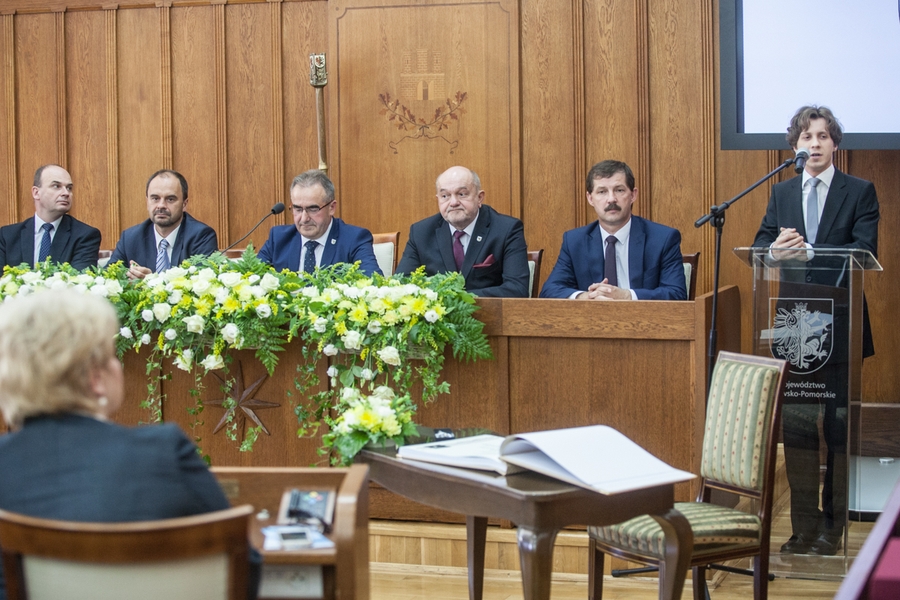 Uroczysta sesja sejmiku w ramach obchodów Święta Województwa, fot. Andrzej Goiński/UM WK-P