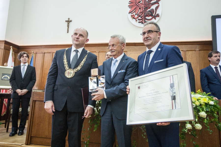 Uroczysta sesja sejmiku w ramach obchodów Święta Województwa, fot. Andrzej Goiński/UM WK-P
