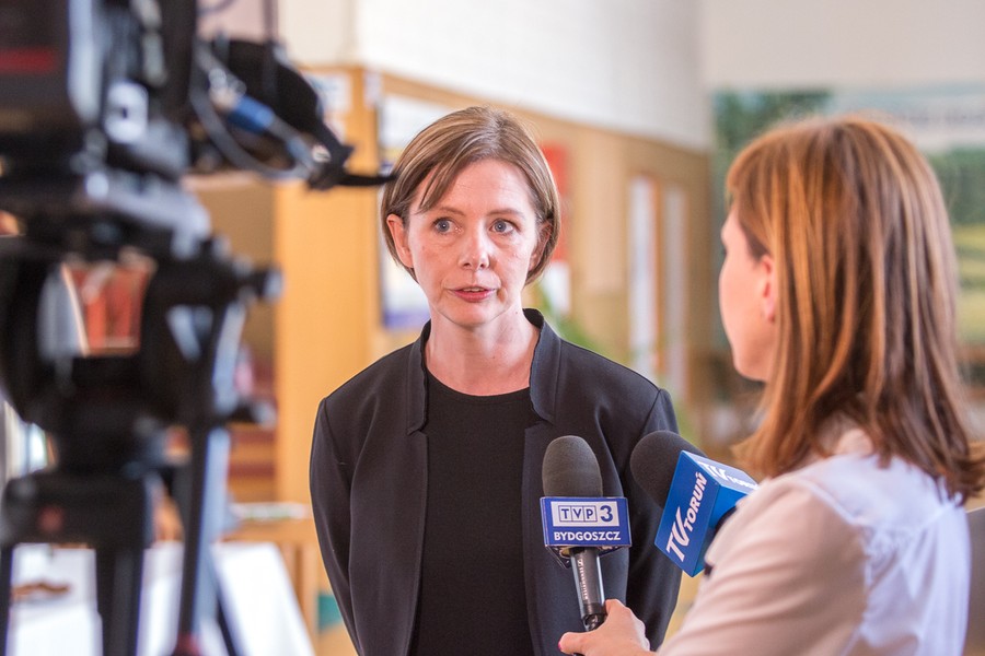 09.06.2016 Posiedzenie inauguracyjnego Forum Samorządowego Województwa Kujawsko-Pomorskiego. Forum ma być platformą debaty i współpracy wszystkich samorządów terytorialnych z regionu oraz artykułowania interesów i potrzeb zarówno regionu jako całości, jak i poszczególnych powiatów i gmin. Fot. Szymon Zdziebło/tarantoga.pl