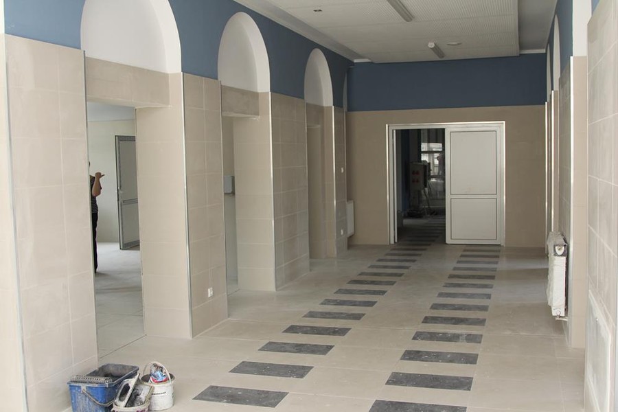 Prace wykończeniowe w przyszłym Zakładzie Aktywności Zawodowej we Włocławku