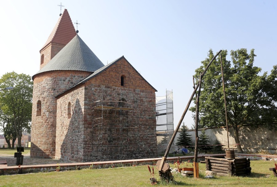 Prace konserwatorskie przy Rotundzie św. Prokopa w Strzelnie, fot. Mikołaj Kuras