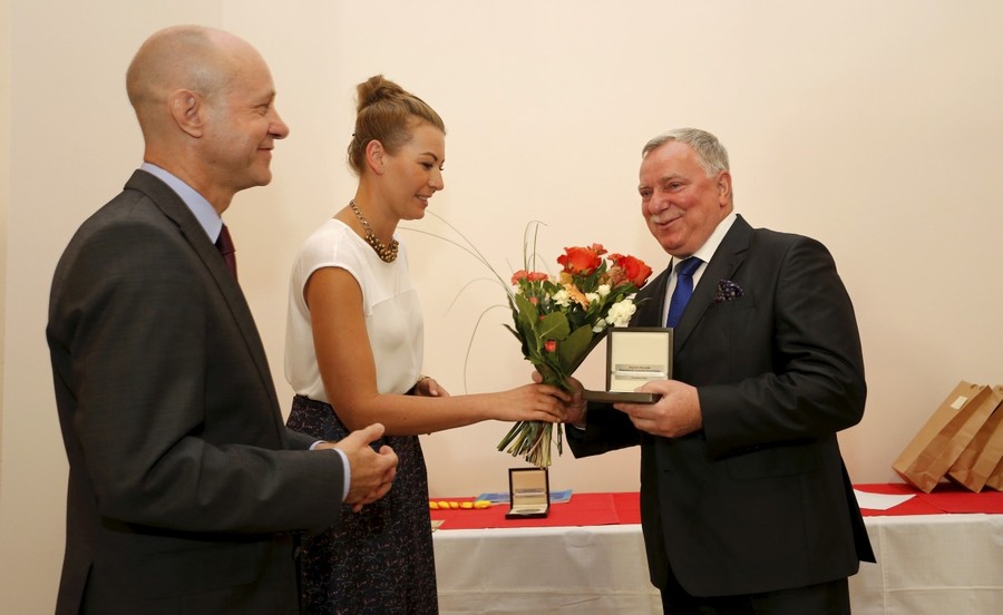 10.09.2016r., Wręczenie Medali Hereditas Saeculorum w Sanktuarium Matki Bożej Królowej Miłości i Pokoju Pani Kujaw w Markowicach w ramach uroczystych obchodów Europejskich Dni Dziedzictwa, fot. Mikołaj Kuras