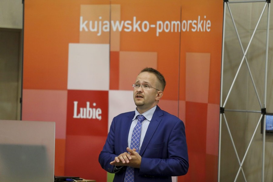 12.09.2016r., Szkolenie z pomocy publicznej dla Wnioskodawców ubiegających się o dofinansowanie z Działania 1.3 Wsparcie przedsiębiorczości RPO WK-P 2014-2020, fot. Mikolaj Kuras