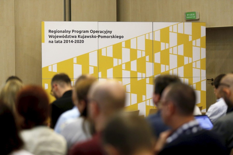 12.09.2016r., Szkolenie z pomocy publicznej dla Wnioskodawców ubiegających się o dofinansowanie z Działania 1.3 Wsparcie przedsiębiorczości RPO WK-P 2014-2020, fot. Mikolaj Kuras