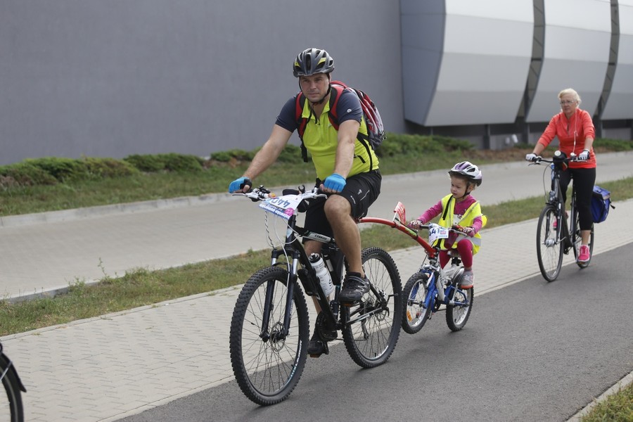 Rodzinny rajd rowerowy w Toruniu, fot. Mikołaj Kuras