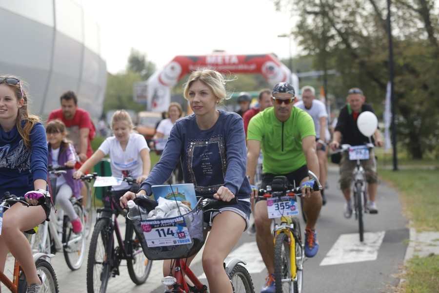 Rodzinny rajd rowerowy w Toruniu, fot. Mikołaj Kuras