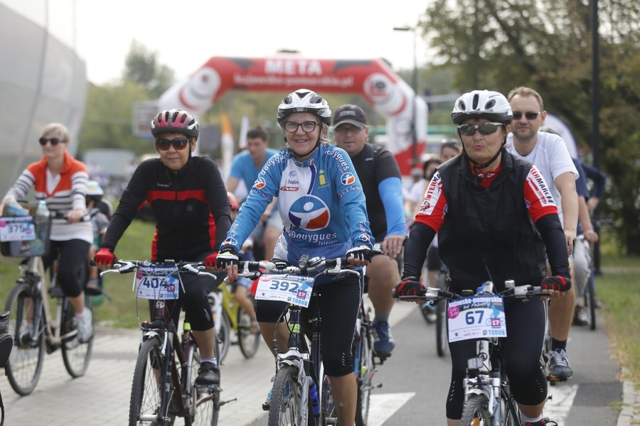 Rodzinny rajd rowerowy w Toruniu, fot. Mikołaj Kuras