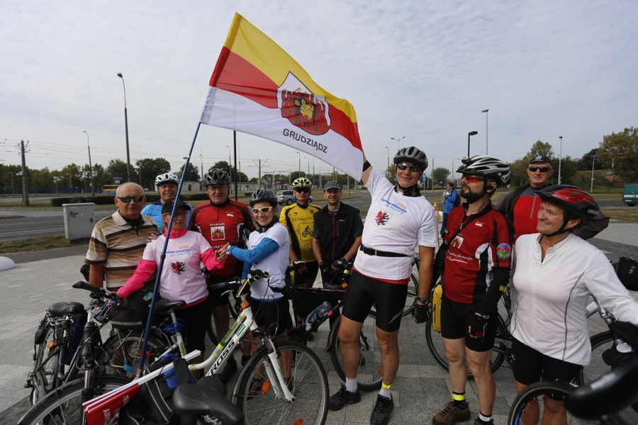 Rodzinny rajd rowerowy w Toruniu, fot. Mikołaj Kuras