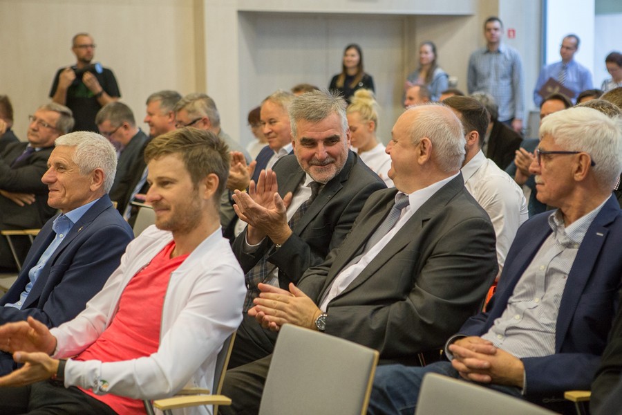 Spotkanie z olimpijczykami w Urzędzie Marszałkowskim, fot. Szymon Zdziebło/Tarantoga.pl