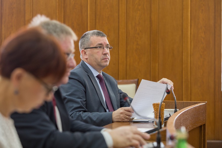 XXIV sesja sejmiku województwa kujawsko-pomorskiego, fot. Szymon Zdziebło/tarantoga.pl