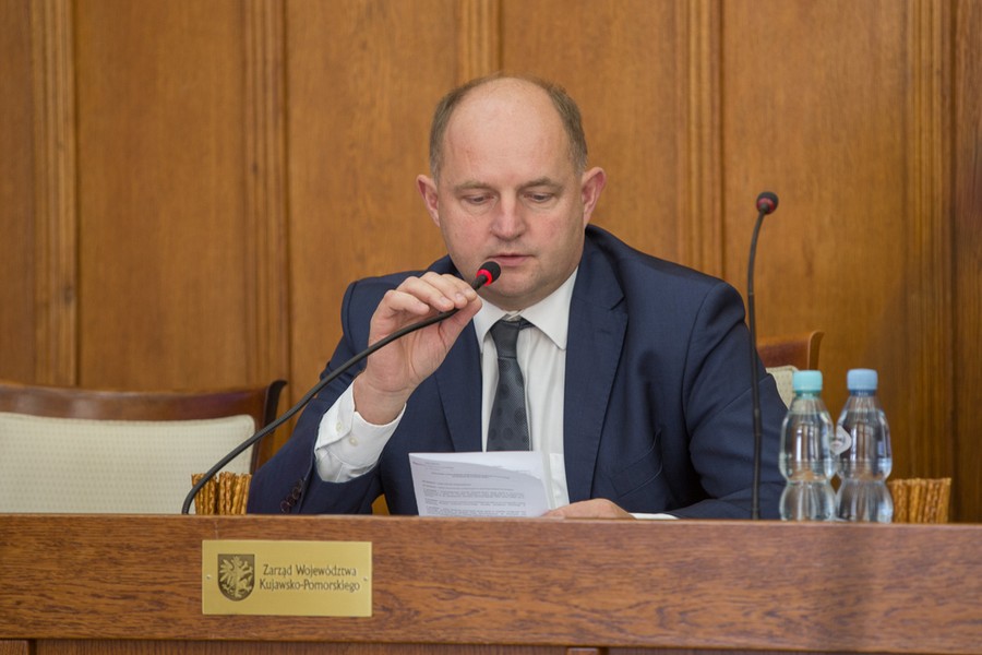 XXIV sesja sejmiku województwa kujawsko-pomorskiego, fot. Szymon Zdziebło/tarantoga.pl