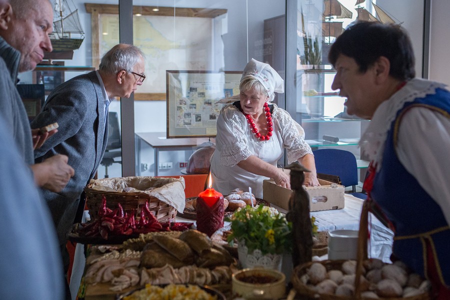 27.10.2016r., Wojewódzkie obchody Światowego Dnia Turystyki oraz II Regionalne Forum Turystki w Toruniu, fot. Szymon Zdziebło