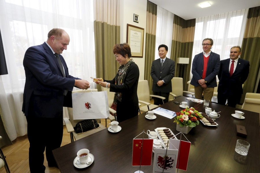 26.10.2016r., 25-lecie Krajowej Rady Drobiarstwa połączone z inauguracją tegorocznej akcji Kujawsko-pomorska gęsina na świętego Marcina, fot. Szymon Zdziebło/tarantoga.pl